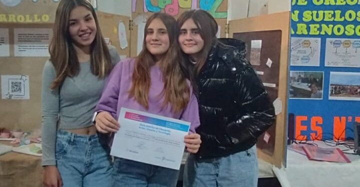“Reciclando el basural de Claraz”, el proyecto de la Secundaria N° 10 que busca impulsar el cuidado del medioambiente