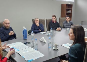Convenios entre Puerto Quequén y CAPROQ para desarrollar en conjunto el Programa Impulsa