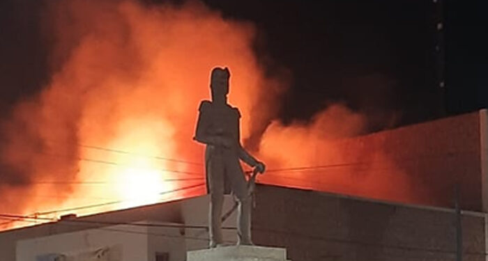 Incendio del teatro de San Cayetano: Aguardan pericias