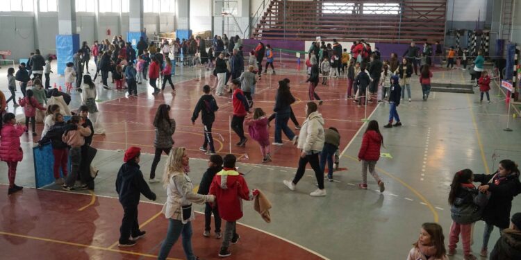 Multitudinario encuentro regional por la Semana de los Centros Educativos Complementarios
