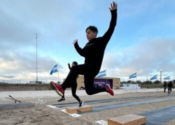 La pista municipal fue sede de un encuentro de formación junto a San Cayetano