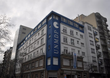 Solicitan declarar la emergencia salarial en la Universidad Nacional de Mar del Plata