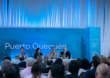 Jimena López: “Generar sinergias para cocrear el puerto con la ciudad”