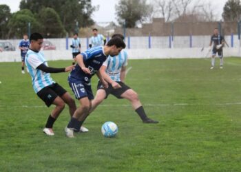 FÚTBOL. Jornada con supremacía de empates y todo sigue igual