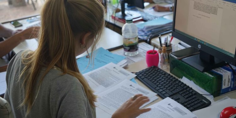 Llevando respuestas a los consumidores, la OMIC resolvió 43 expedientes en agosto