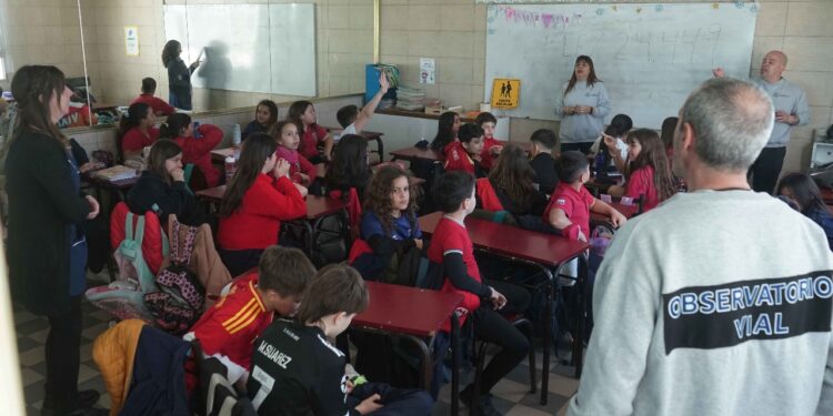 Se dictaron jornadas de Educación Vial en el Colegio Cavagnaro