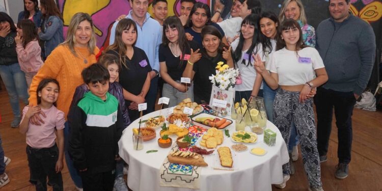 Con la visita del Intendente y muchos proyectos, se desarrolló la Asamblea local de “Decisión Niñez”