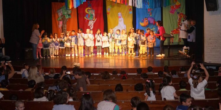 Mas de 300 alumnos de nivel inicial participaron de “Encontrarte 2024”
