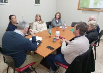 En alerta por la falta de envío de subsidios de Nación, Velázquez recibió a las bibliotecas populares