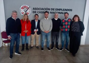 El PJ y el interbloque de concejales de Unión por la Patria se reunieron con Atanasof