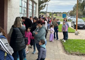 Jornada de pesquisamiento visual para niños y adolescentes de Juan N. Fernández