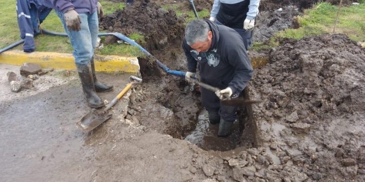 El Emsur asistió a la ciudadanía en 119 reclamos relacionados con las redes de agua y cloacas