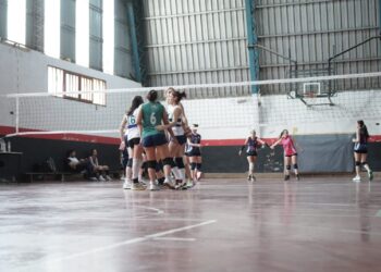 Necochea vibra con el Abierto de vóley más grande del país