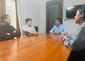 El Intendente felicitó al personal que trabajó en equipo y realizó valientes rescates en el mar