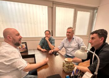Ruggiero (PRO) y Valiante (LLA) cerrando acuerdos en Mar del Plata con Carrancio y Abouje