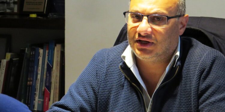 Esteban Reino, intendente de Balcarce: Autódromo Fangio, inversión en salud y apuesta a la educación