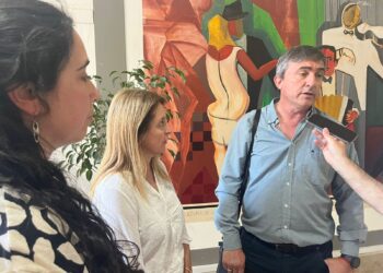 Convenio entre el Municipio y el CIAFBA para mejorar el arbolado urbano y la forestación en Necochea