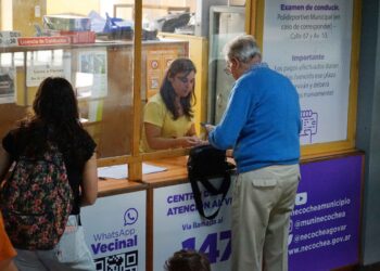 El Centro Cívico abrirá sus puertas los próximos sábados para entregar licencias de conducir