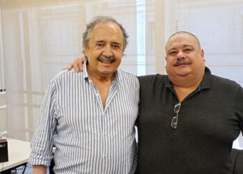Mario Corona participó de un encuentro en Mar del Plata encabezado por Alfonsín