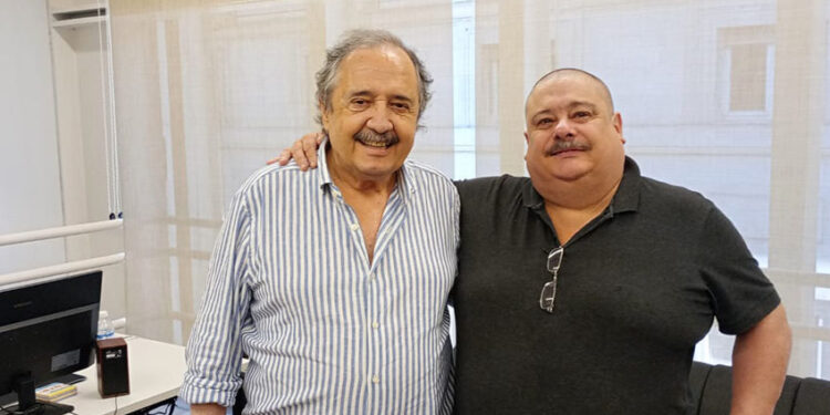 Mario Corona participó de un encuentro en Mar del Plata encabezado por Alfonsín