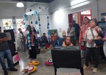 Emotivo cierre de proyectos y muestra de arte del Jardín Maternal Acuario