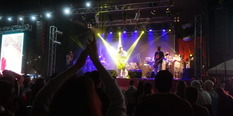 El festival “Sabor de Verano” recibe a la temporada en el Parque Miguel Lillo