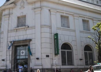 Desde el próximo lunes los bancos modifican su horario de atención