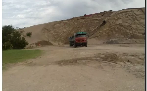 Polemica en Mar del Plata por la compra de arena a Necochea
