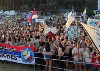 El Campamento Scout “Punto Sur” se puso en marcha en Necochea