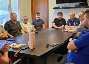 La situación de los serenos de buques fue motivo de reunión de la Mesa Sindical Portuaria con la Presidenta de Puerto Quequén