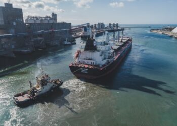 Nuevo récord en Puerto Quequén: 7.770.387 Toneladas de mercaderías operadas y 332 Buques Ingresados