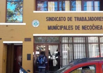 Este viernes depositarían salarios para municipales con 10% de incremento al básico. Por Jorge Gómez