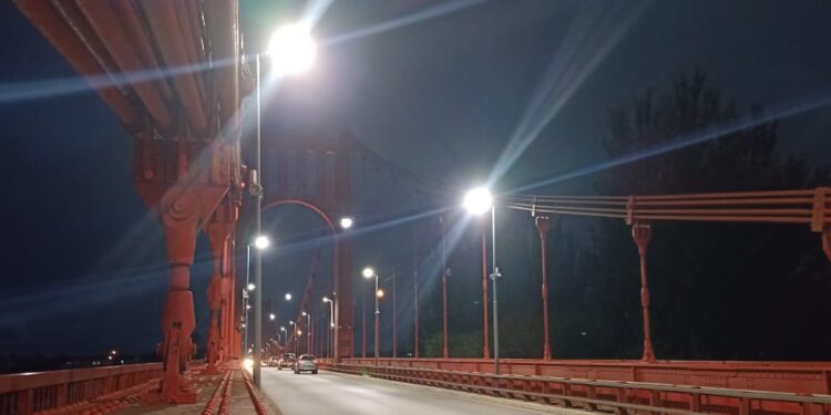Las nuevas luces que iluminan el Puente Colgante