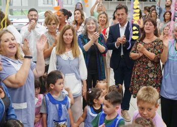 El Ciclo Lectivo 2025 se abrió a pura emoción con la inauguración del Jardín N° 919