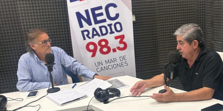 César Arrieta visitó los nuevos estudios de NECRADIO : “Estamos bien en todo aspecto en la UPC “