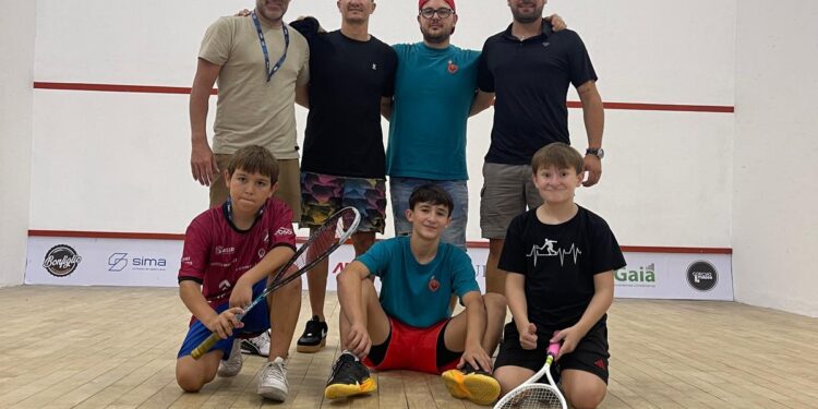 Gran actuación de VDV Squash Necochea en el Primer Torneo Nacional de Squash en la ciudad de Salta