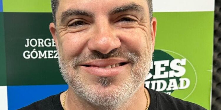 Lisandro Dones informó sobre los distintos puntos de la ciudad donde se arreglan baches