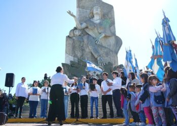 El Intendente lamentó el proceso de desmalvinización pos guerra y llamó a rendir honor y gratitud a los Veteranos