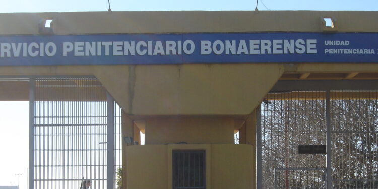 Allanamientos en Necochea, Quequén y en la cárcel de Batán por una causa de estafa informática