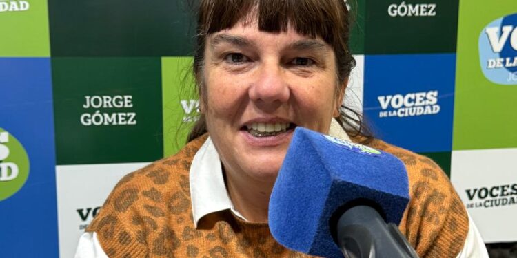 “La educación pública es la que sigue dando respuesta a todo, la escuela está siempre”