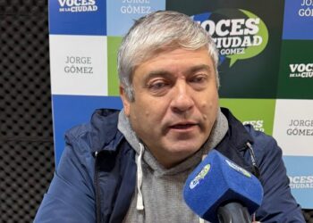 Alberto Peralta: Necochea en la víspera del Día del Trabajador