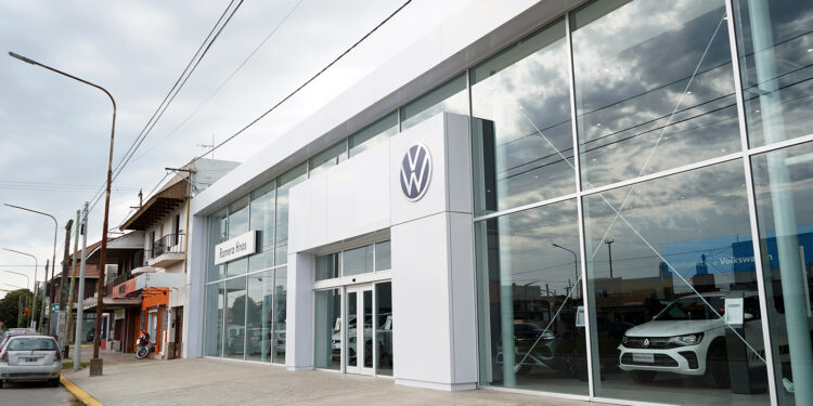 Romera Hnos. inaugura una nueva concesionaria integral Volkswagen en Necochea