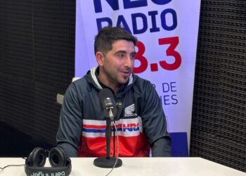 Titu Aiello se prepara para competir en el circuito de Lobería. Por Rubén Curries