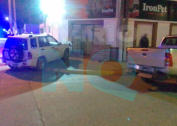 Fuerte colision de dos camionetas