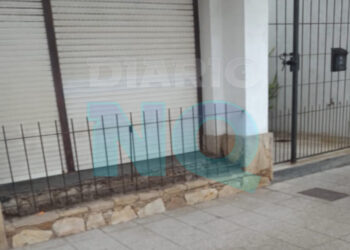 Violento asalto en la ciudad: maniataron a dos mujeres y revolvieron toda la casa en busca de dólares