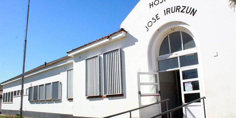 La cooperadora del Irurzun acondicionó una sala de capacitación para el personal del hospital