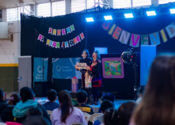Puerto Quequén llenó las salas en Juan N. Fernández y La Dulce