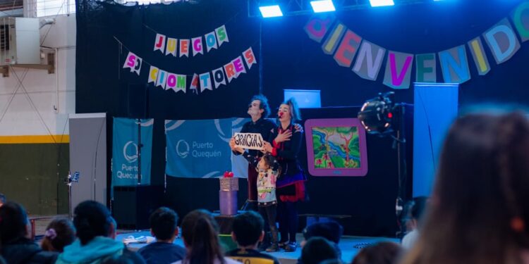 Puerto Quequén llenó las salas en Juan N. Fernández y La Dulce