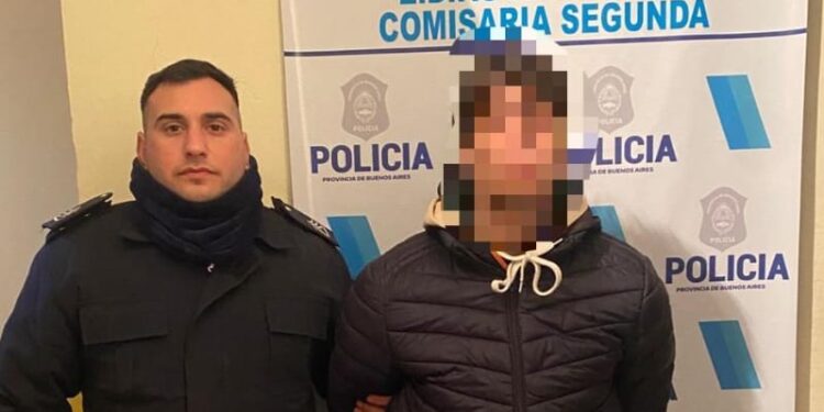 Dos aprehendidos y motos con pedido de secuestro en fuerte operativo policial en Quequén