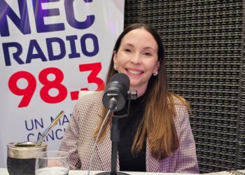 Dra. María Emilia Petrarca y la lucha silenciosa contra la hepatitis: Una batalla que se gana con vacunas y educación